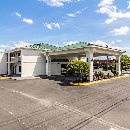 Motel 6 韦克罗斯 外观 照片